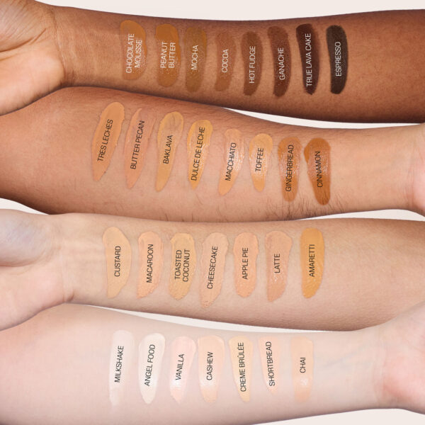 Foundation Huda Beauty Easy Blur